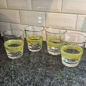 Tastefully Simple Set of 4. hand blown glasses. 10 oz.